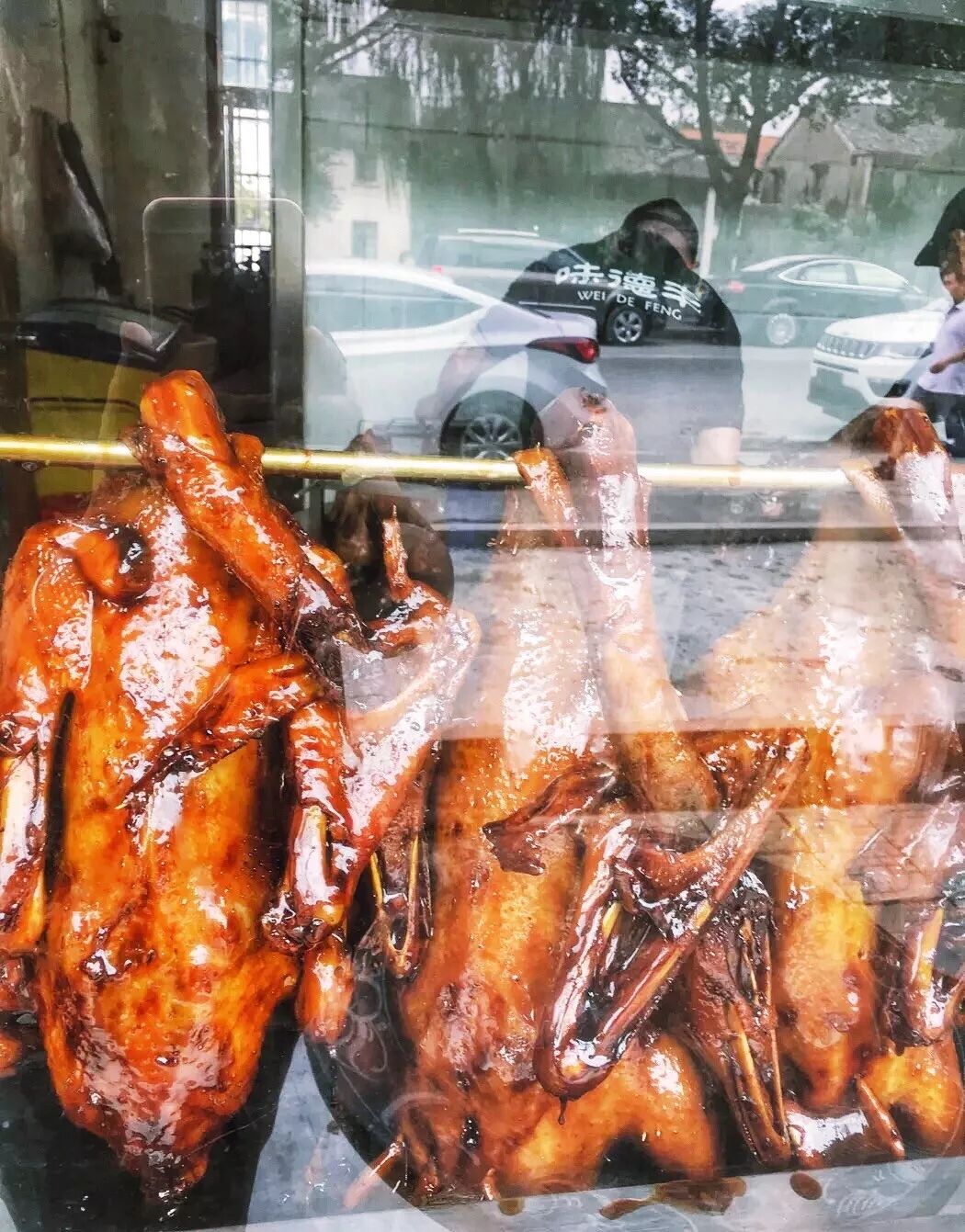 别去三亚挤了！清明拼假6天，我私藏的宝藏小城好吃到飞起，美到失语！