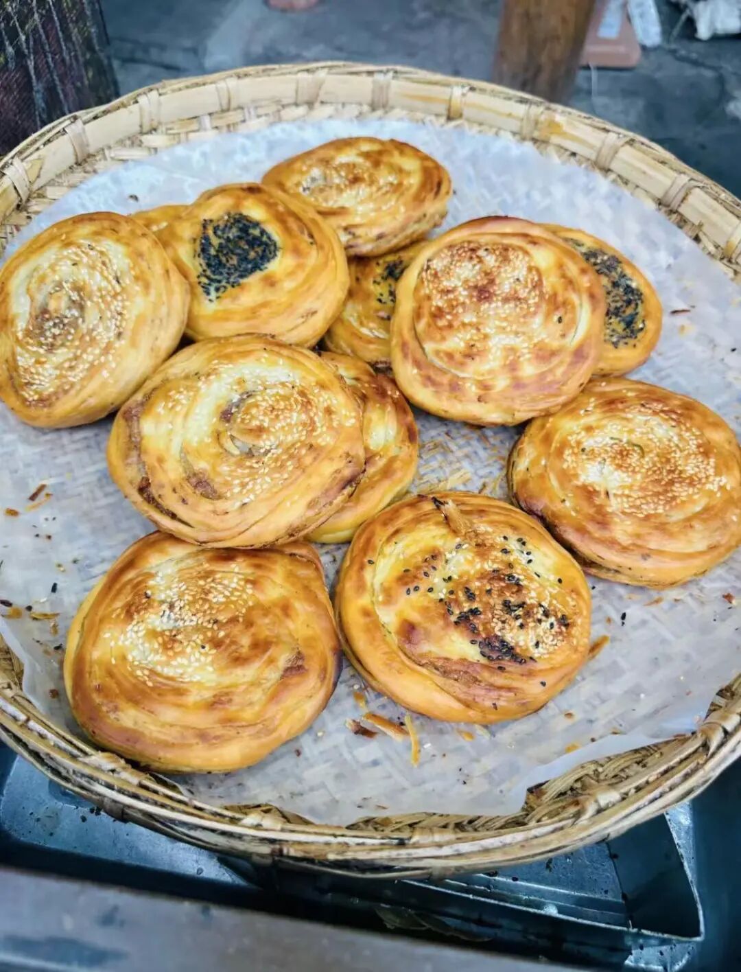 高铁20分钟！这座藏在成都边上的神仙小城，比乐山更好吃！