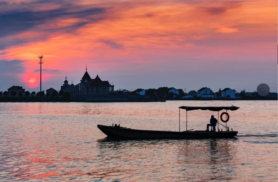 别去三亚挤了！清明拼假6天，我私藏的宝藏小城好吃到飞起，美到失语！