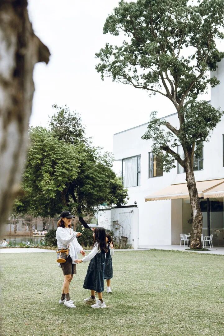 比厦门悠闲，美食不输扬州！初秋红叶漫天，谁不爱这座幸福感老城？