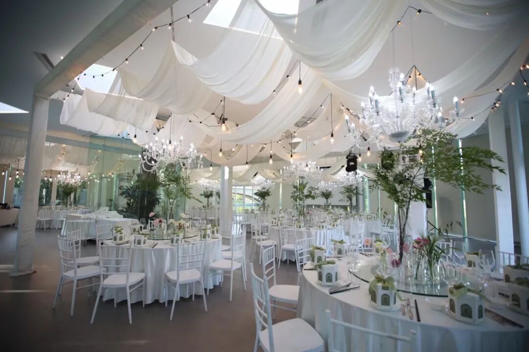 比厦门悠闲，美食不输扬州！初秋红叶漫天，谁不爱这座幸福感老城？