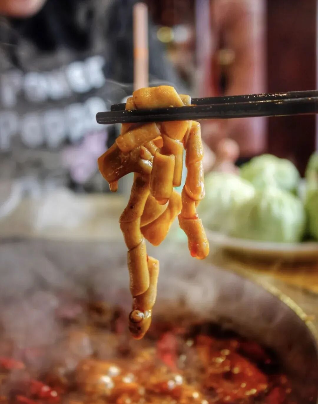 高铁20分钟！这座藏在成都边上的神仙小城，比乐山更好吃！