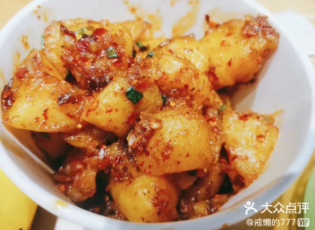 高铁20分钟！这座藏在成都边上的神仙小城，比乐山更好吃！