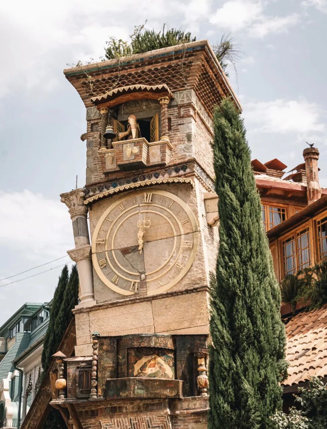 刚对华免签！却拒不出席亚运会？这个最欧洲的亚洲小国，到底藏着什么！