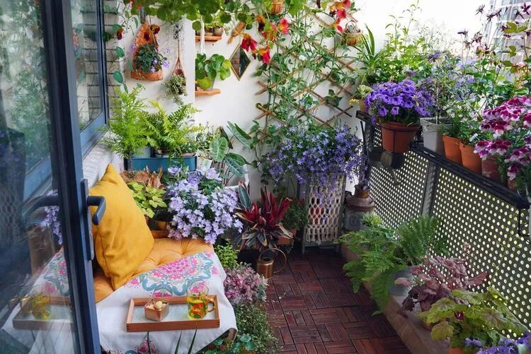 不足4㎡的绝美花园！小阳台如何做到大折腾？