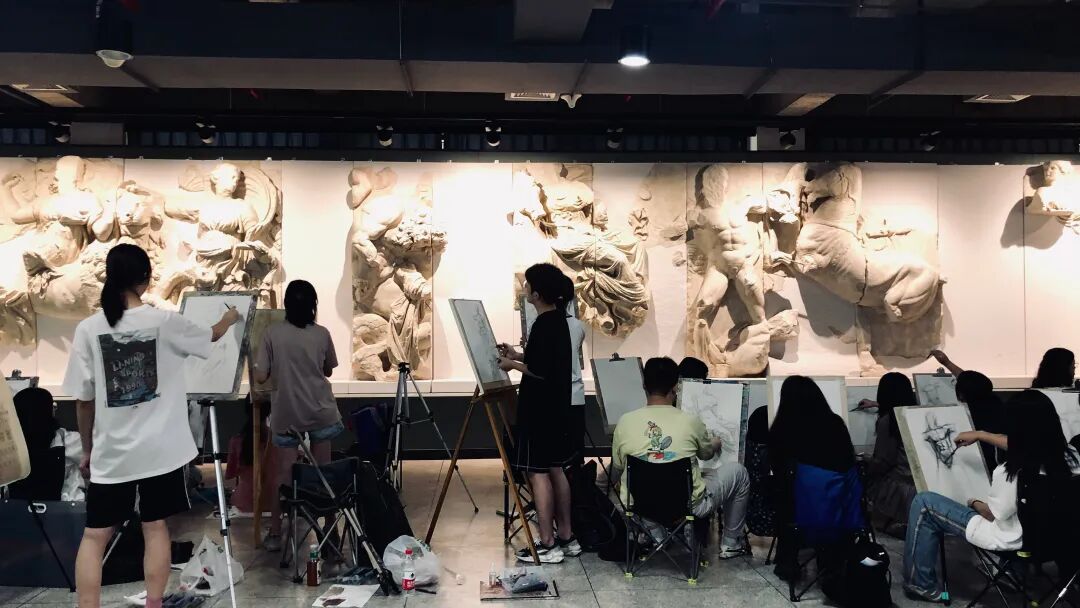 中国美术学院附中2020级学生，帕加马祭坛写生！(图62)