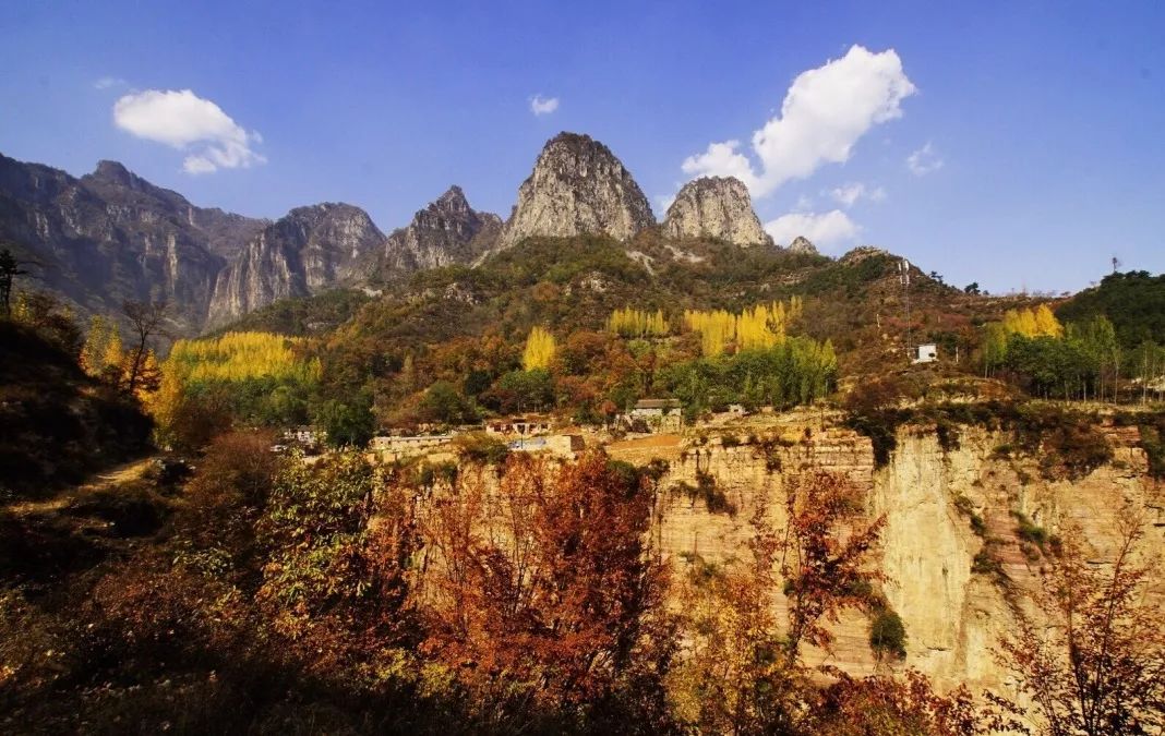 河南這座山村曾住著李世民的紅顏知己  每到秋天風景如畫 旅行 第3張