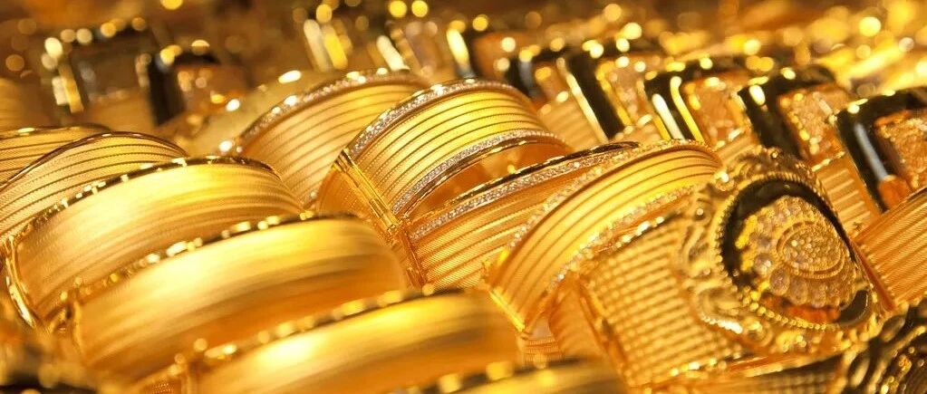 金价暴涨！有市民提来22斤黄金，套现420万