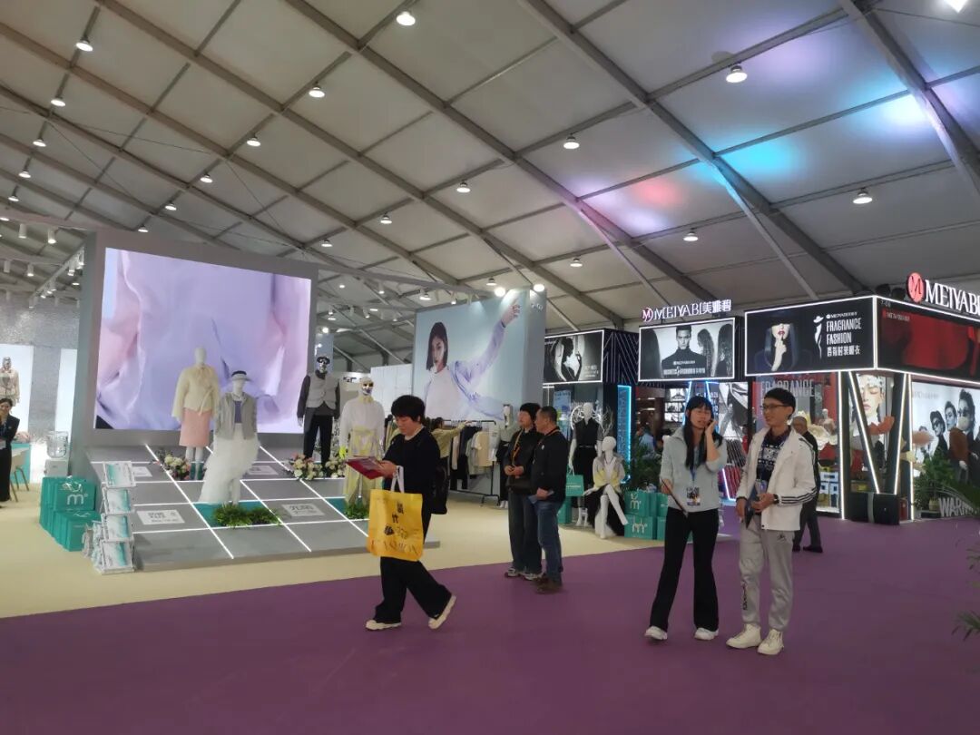 《南方》杂志记者叶石界 拍摄