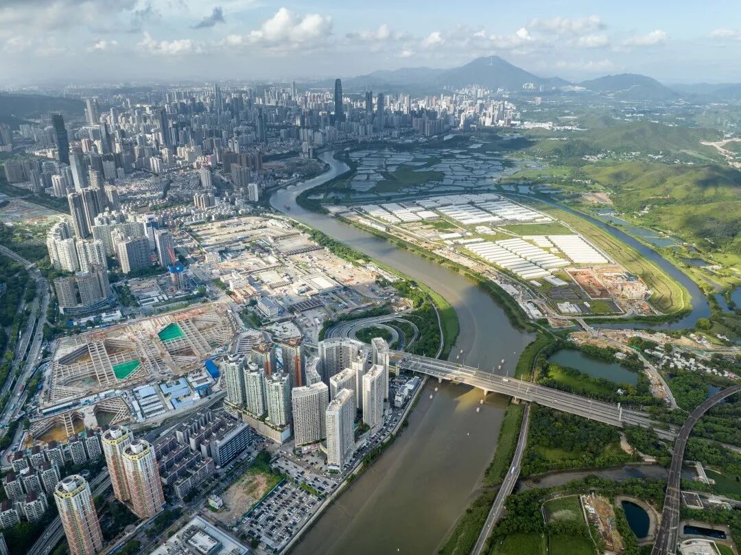 河套深港科技创新合作区深圳园区皇岗口岸片区与香港园区隔河相望。福田区委宣传部供图