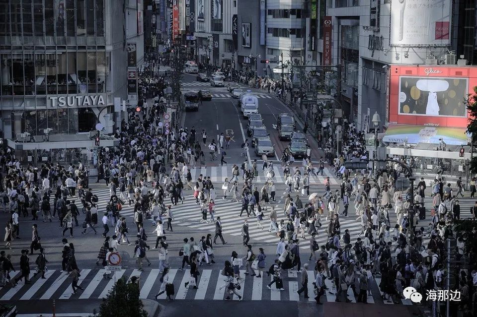 他是日本國民最痛恨的人，曾擁有全國1\\6土地，毀掉一代人的人生 歷史 第8張