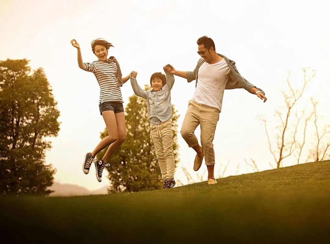 班主任：你读书虽苦，但父母更不易！感动无数学子（转给学生看看