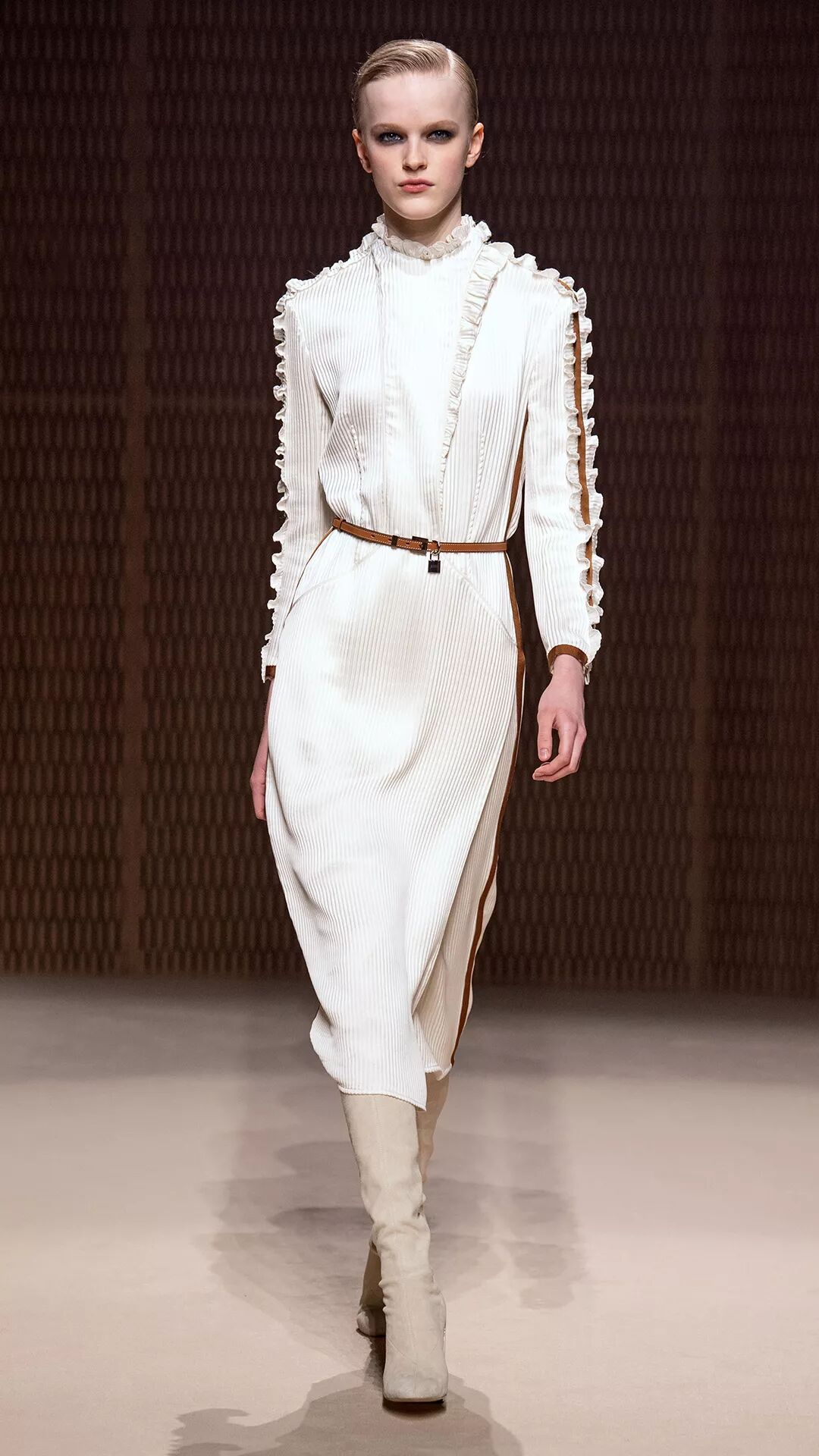 hermes爱马仕穿梭光影爱马仕2019秋冬女装秀回顾