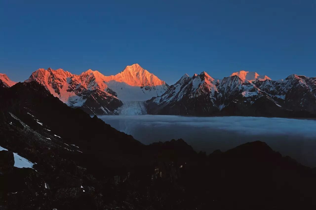 过年喽,海螺沟邀你"一齐"来吧!