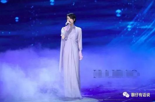 王菲产子的最新消息_王菲产子照片_王菲48岁产子