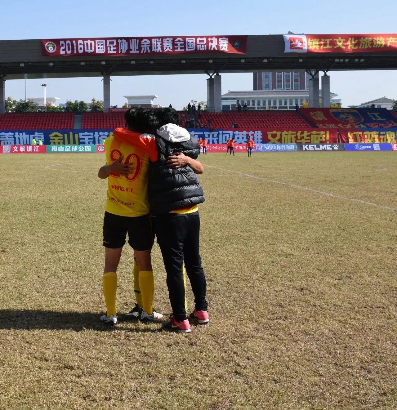 博阳|2-1东道主进军中乙!2017大连又添新军