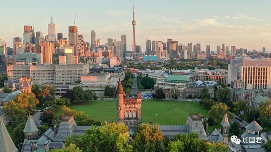 虐哭了！平均分98、99都被多大滑大拒收！安省今年录取比爬藤还难