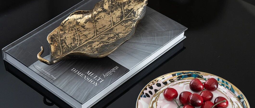 首发 | 320㎡极简人居，以简安家，触碰细致美感！