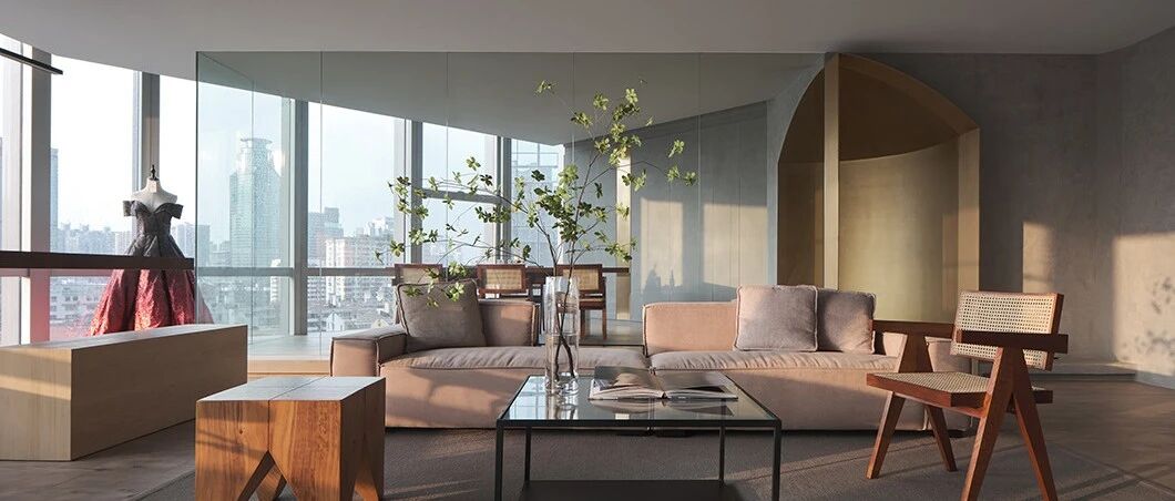 首发 | 130㎡开放式办公，捕捉质朴的极简！