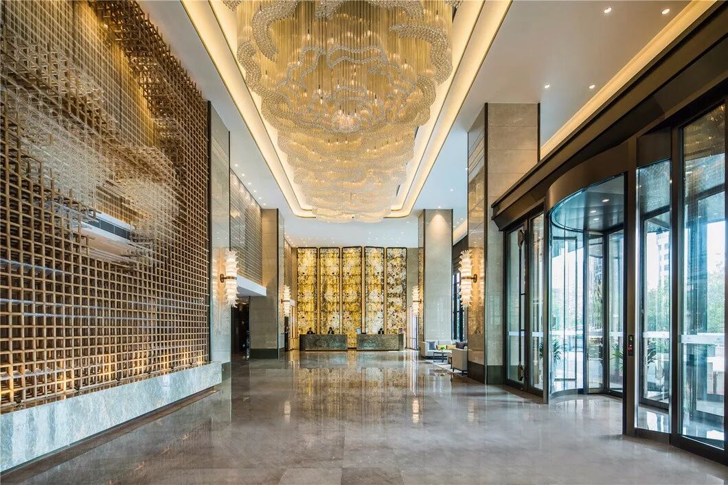 Cream Marble Hotel Lobby Floor