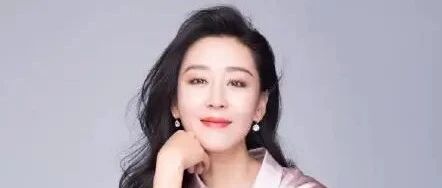 苗圃身家达7亿，不红的她才是嫁豪门过得好的例子？