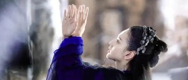 这次，她终于成功“毁掉”了小哪吒滤镜