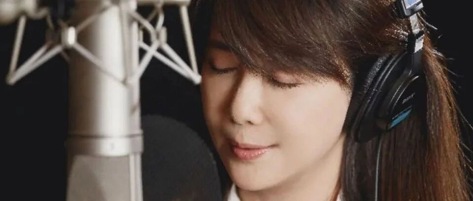 那个年代，她的海报就是“荣耀”