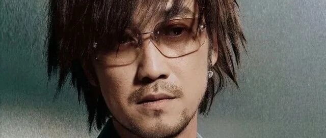 过气歌手的窘况：县城商演、被嘲“过气老狗”，一地的尴尬与心酸