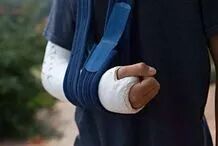 为什么骨折以前打个石膏，现在却要病人“遭罪”打钢板？