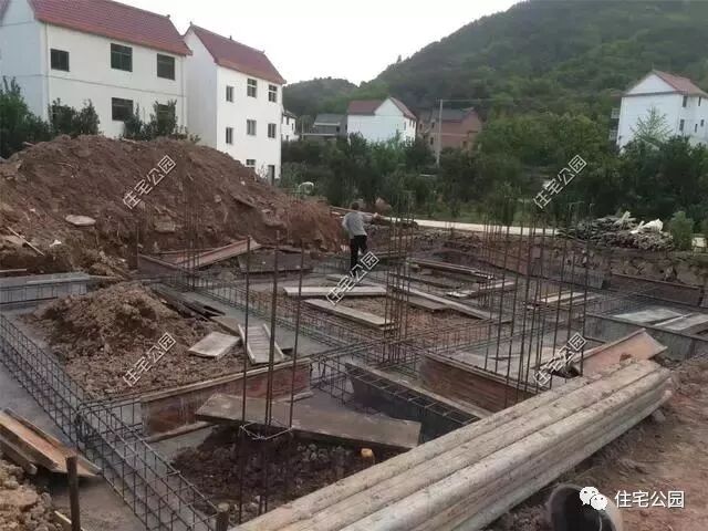 自建房材料成本如何计算_自建房市场_一吨水泥多少立方