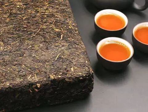 只知道黑茶可以减肥？过来人告诉你黑茶还可以调理肠胃！