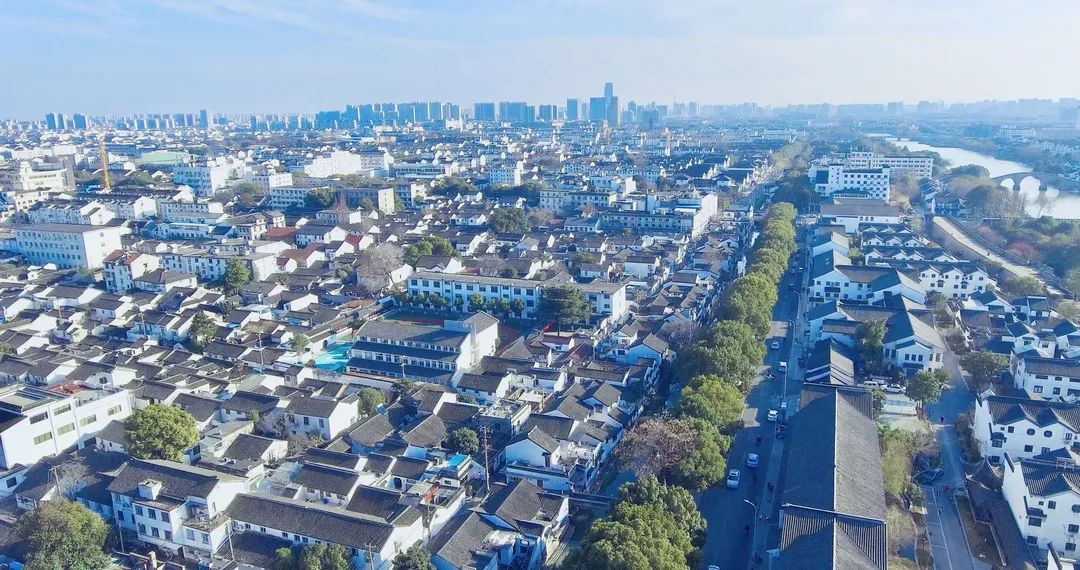 杨绛居住的街坊开始变了