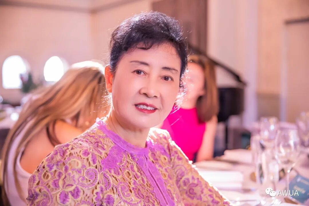 %name 2022第七届澳大利亚妇女联合会圣诞晚宴在百年历史新州维多利亚女王大厦QVB成功举办