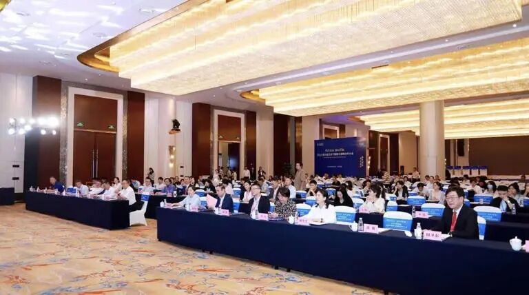 第四届天府干细胞与细胞治疗大会在蓉举行 《生物样本细胞运输通用要求》正式发布