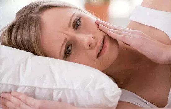 新手妈妈必须知道的孕期口腔护理