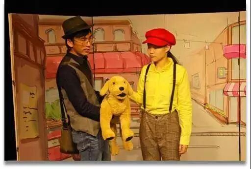 贝贝上扬走进幼儿园安全课：别让歹徒对孩子下手！