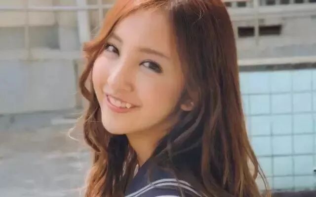 口腔百科丨你家娃的牙齿怎么就“风中凌乱”了？