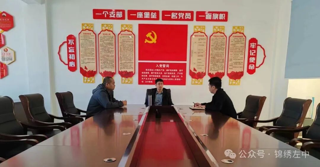 旗委副书记,政府旗长那日苏深入宝龙山镇,实地督导推进农村牧区重点