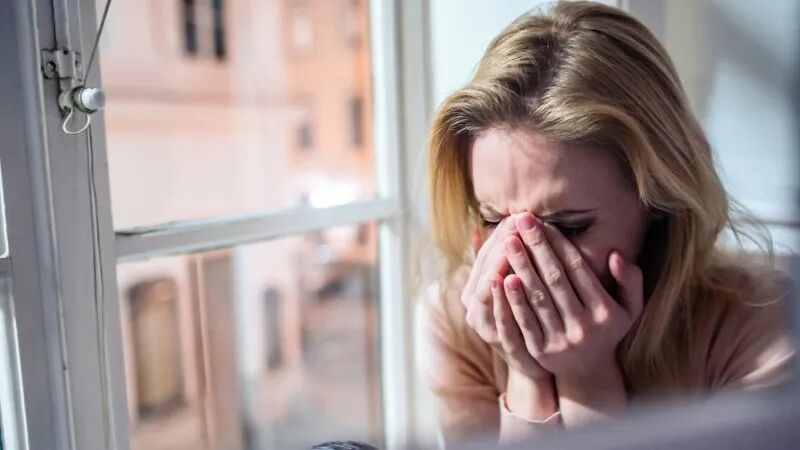 澳洲妈妈“偷窥”女儿上课，却发现最心碎的一幕！这是妈妈们最不忍看到的画面 - 2