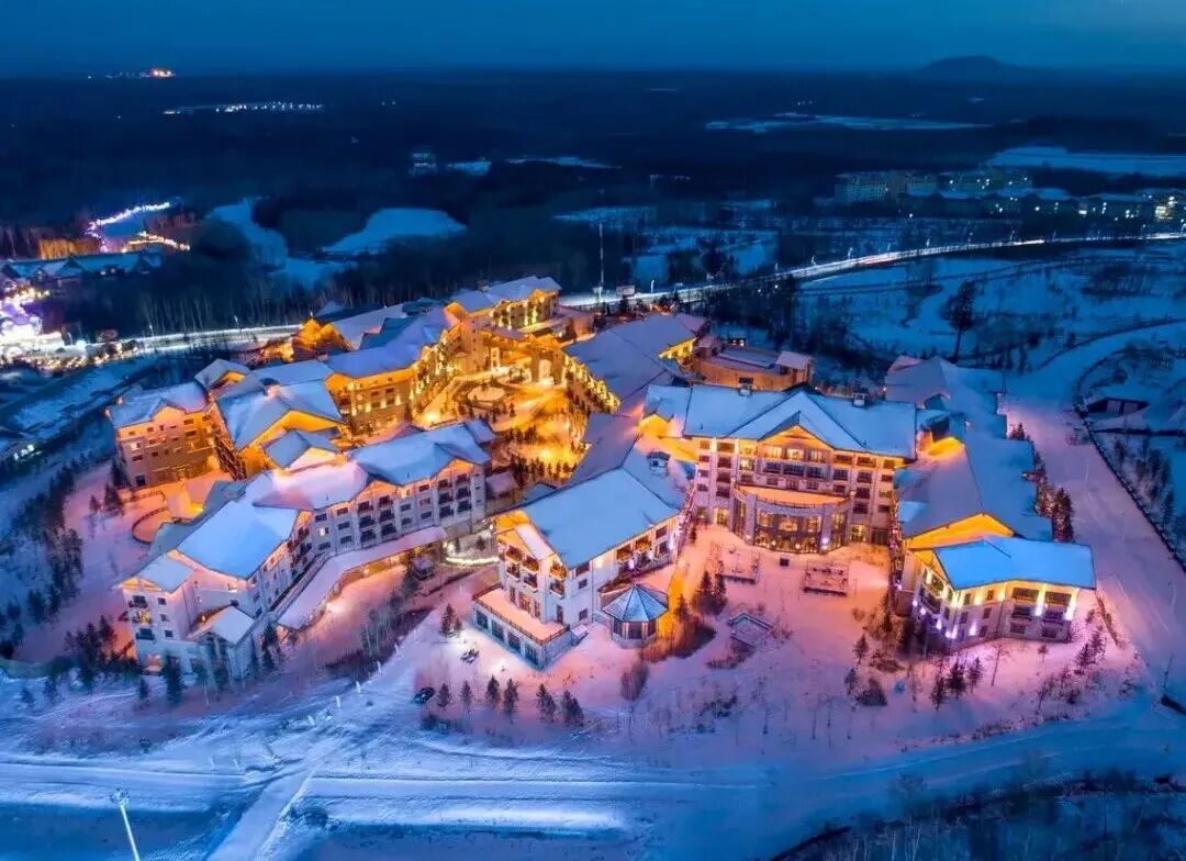 长白山万达雪季早鸟499。5元起 11店通兑含滑雪温泉2026-2027
