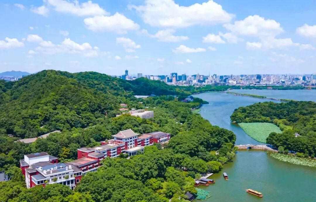 全国多地高端酒店房券合集599元起享豪华阁366元起含双人自助晚餐暑假国庆不加价