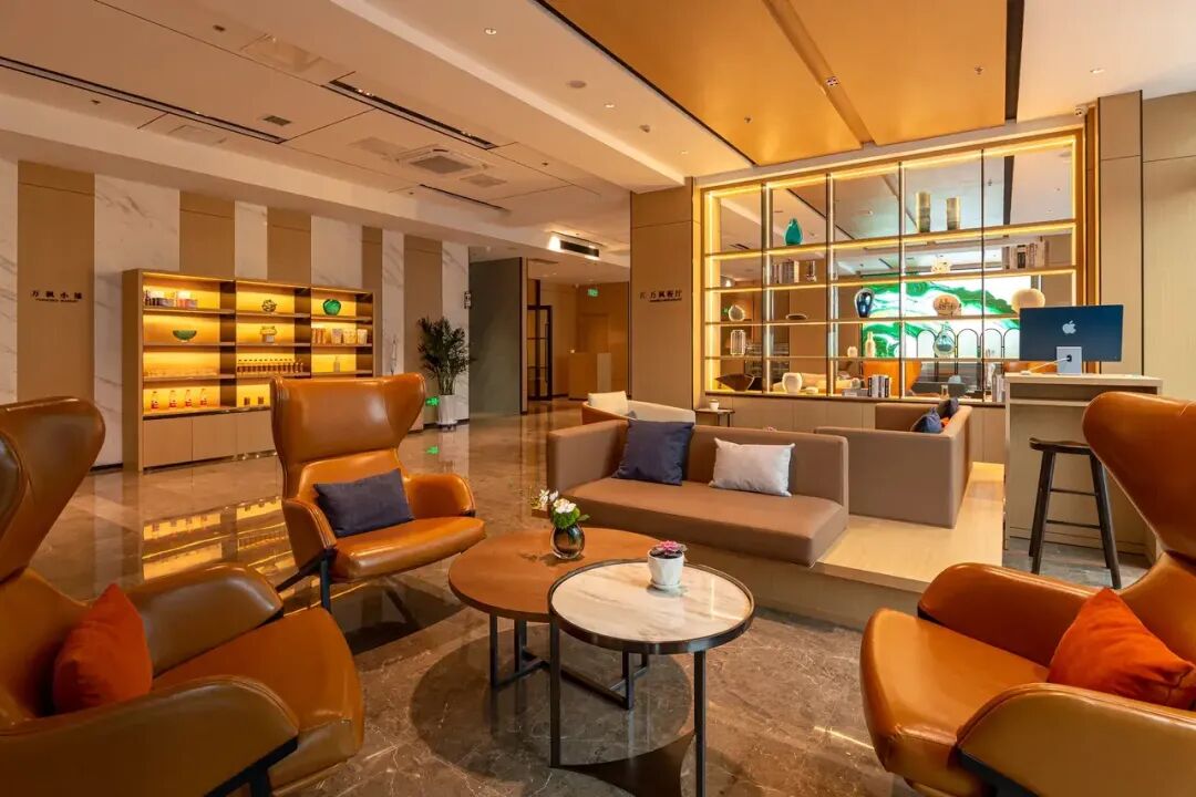 美团直播酒店大促三亚丽思瑰丽立减400元英迪格套房600晚国庆不加价