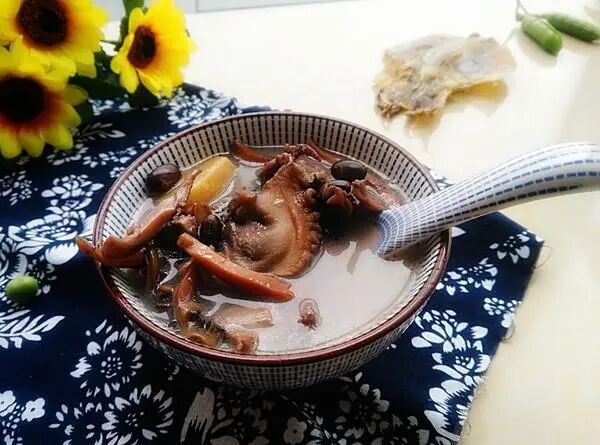 初冬时节,养生汤水"上线"