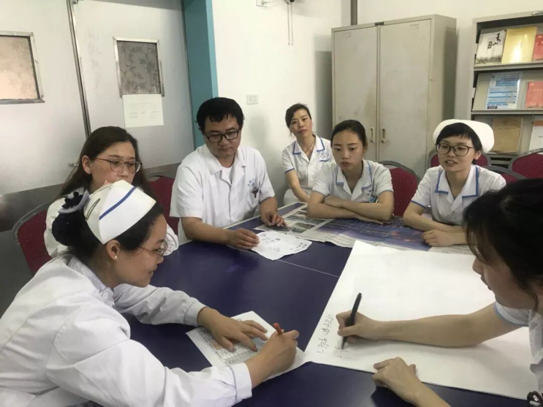 服务与奉献意识上存在的问题_服务意识不够_宇宙大意识人体小意识