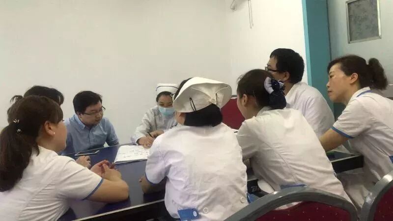 服务与奉献意识上存在的问题_服务意识不够_宇宙大意识人体小意识