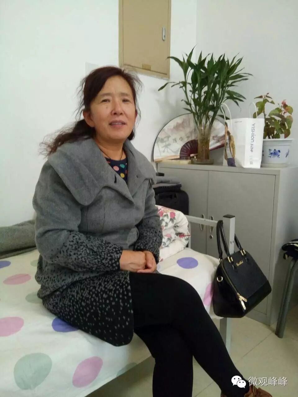 " 教子有方,儿子回馈家乡 2015年底,王泽奇又被北京大学保送研究生.