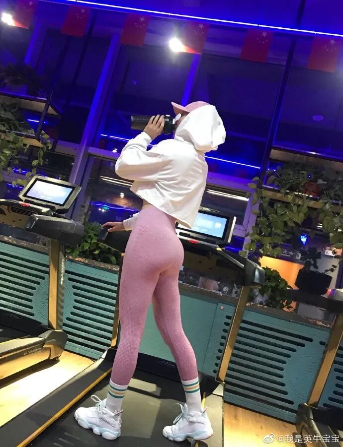 【美女】90后国产极品泰拳女教练私照曝光，萝莉脸+性感身材这谁顶得住啊（组图） - 26