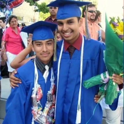 首位从UCI毕业的无证移民!墨西哥男子2岁时偷渡圣地亚哥
