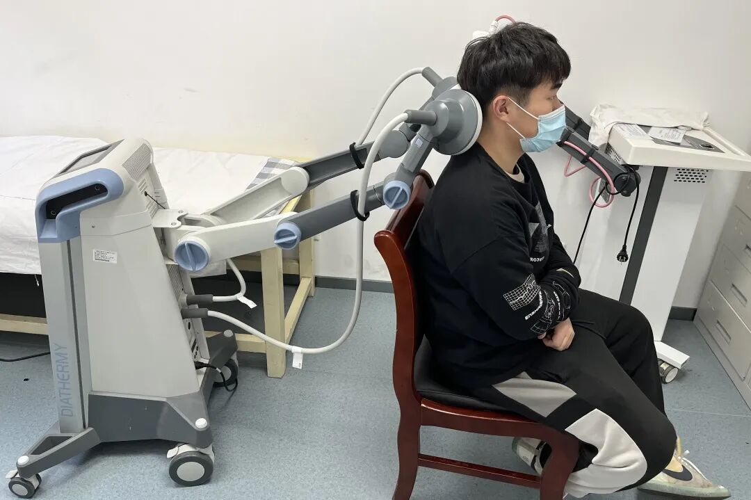 康复治疗电疗是什么【康复特色】康复医学科的“好助手”——高频电疗法-上海聚慕医疗器械有限公司