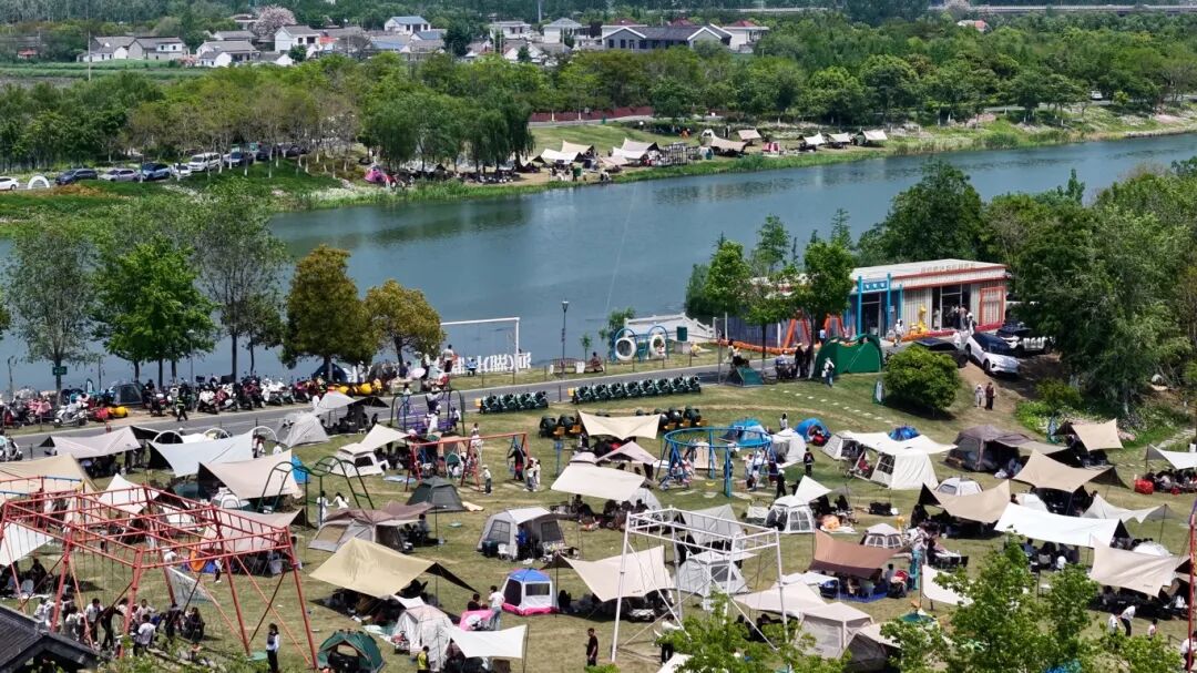 5330686e1d03e5564a32a64a4794f20b.jpg